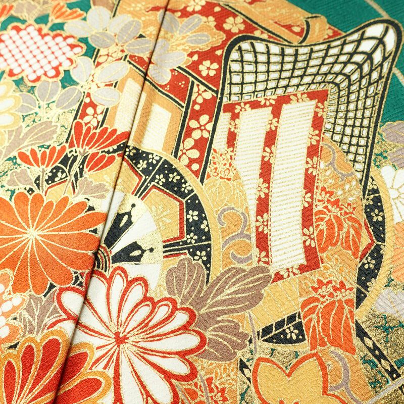 振袖 良品 正絹 古典柄 袷仕立て 身丈163cm 裄丈67.5cm 箔 金彩 フォーマル 着物 成人式 二十歳 御所車 松竹梅 菖蒲 緑・うぐいす色_画像7