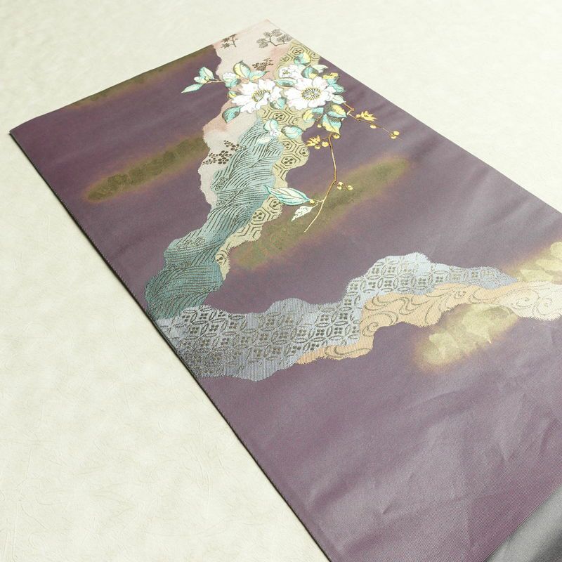 袋帯 六通柄 美品 証紙あり フォーマル用 正絹 花柄 箔 刺繍 金糸 帯 入学式 卒業式 結婚式 紫・藤色_画像17