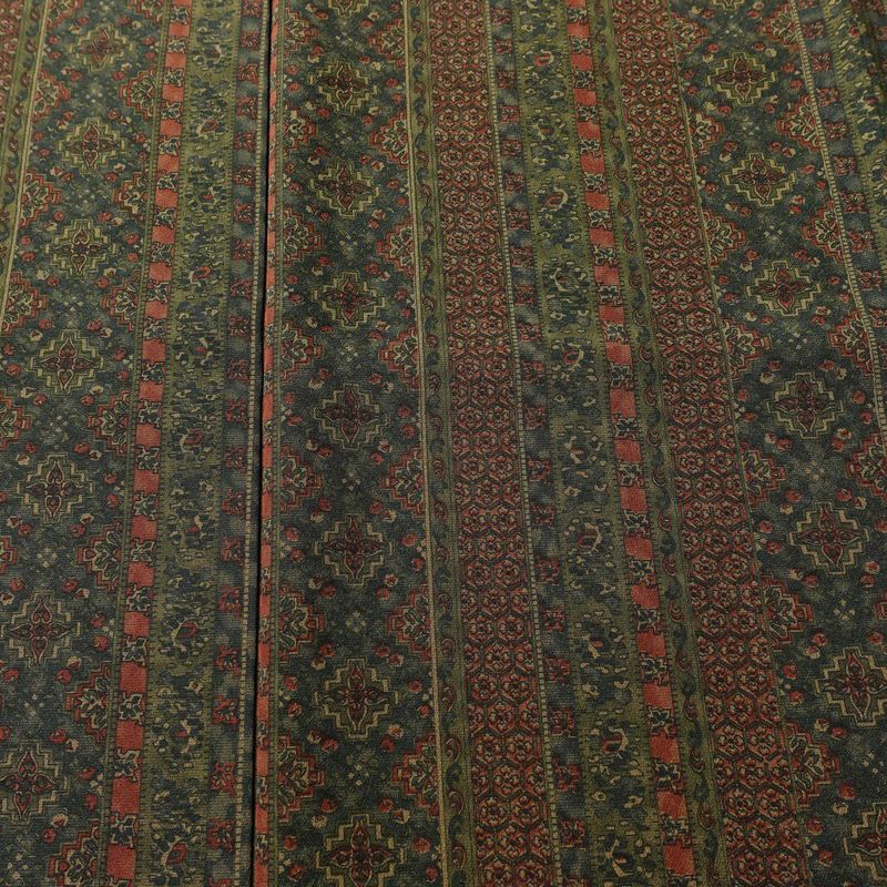 小紋 良品 縮緬 総柄 正絹 縞柄・線柄 袷仕立て 身丈154cm 裄丈64cm 着物 緑・うぐいす色_画像6