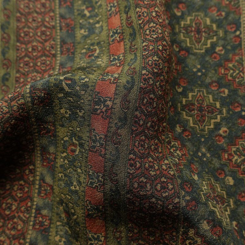 小紋 良品 縮緬 総柄 正絹 縞柄・線柄 袷仕立て 身丈154cm 裄丈64cm 着物 緑・うぐいす色_画像21