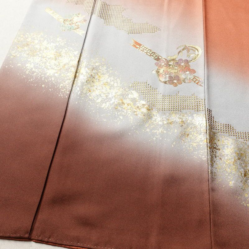 付け下げ 金駒刺繍 正絹 花柄 袷仕立て 身丈165cm 裄丈69cm 箔 刺繍 金彩 フォーマル 着物 入学式 卒業式 結婚式 くすみ朱色 赤・朱_画像4
