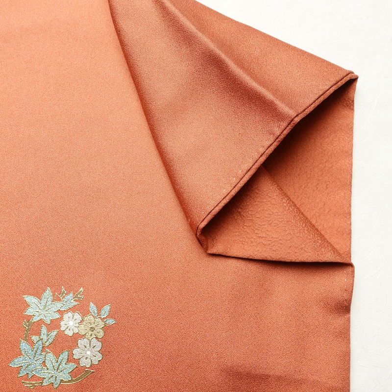 付け下げ 金駒刺繍 正絹 花柄 袷仕立て 身丈165cm 裄丈69cm 箔 刺繍 金彩 フォーマル 着物 入学式 卒業式 結婚式 くすみ朱色 赤・朱_画像14