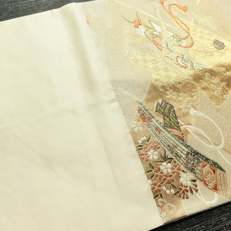 袋帯 銘明錦 六通柄 フォーマル用 正絹 古典柄 箔 金通し 帯 入学式 御所車 扇子 卒業式 結婚式 ベージュ_画像16