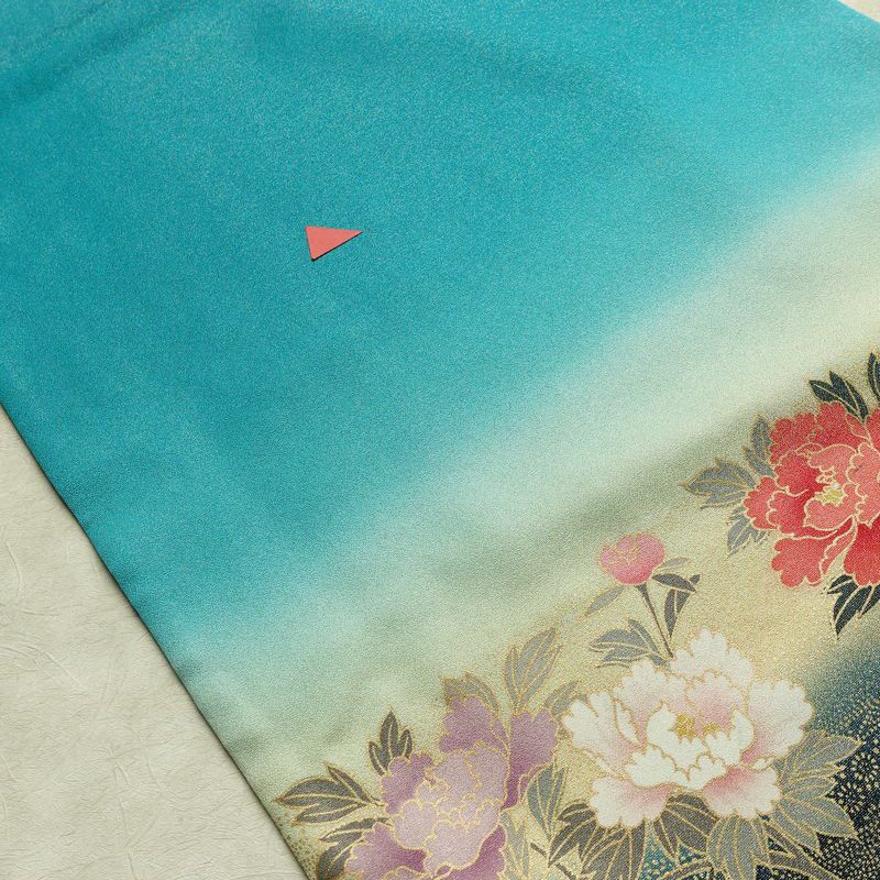 振袖 金駒刺繍 正絹 古典柄 袷仕立て 身丈163.5cm 裄丈70cm 箔 刺繍 金彩 金糸 着物 成人式 二十歳 蝶 緑・うぐいす色_画像20