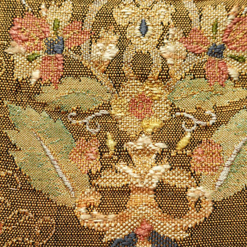 名古屋帯 太鼓柄 良品 正絹 木の葉・植物柄 通し仕立て 箔 金糸 帯 黄・黄土色_画像6