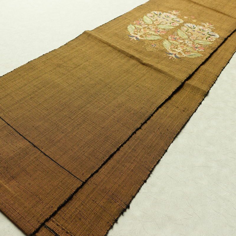 名古屋帯 太鼓柄 良品 正絹 木の葉・植物柄 通し仕立て 箔 金糸 帯 黄・黄土色_画像9