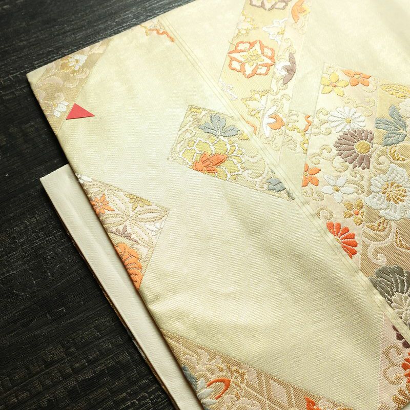 袋帯 六通柄 フォーマル用 正絹 古典柄 箔 金糸 帯 入学式 卒業式 結婚式 クリーム_画像10