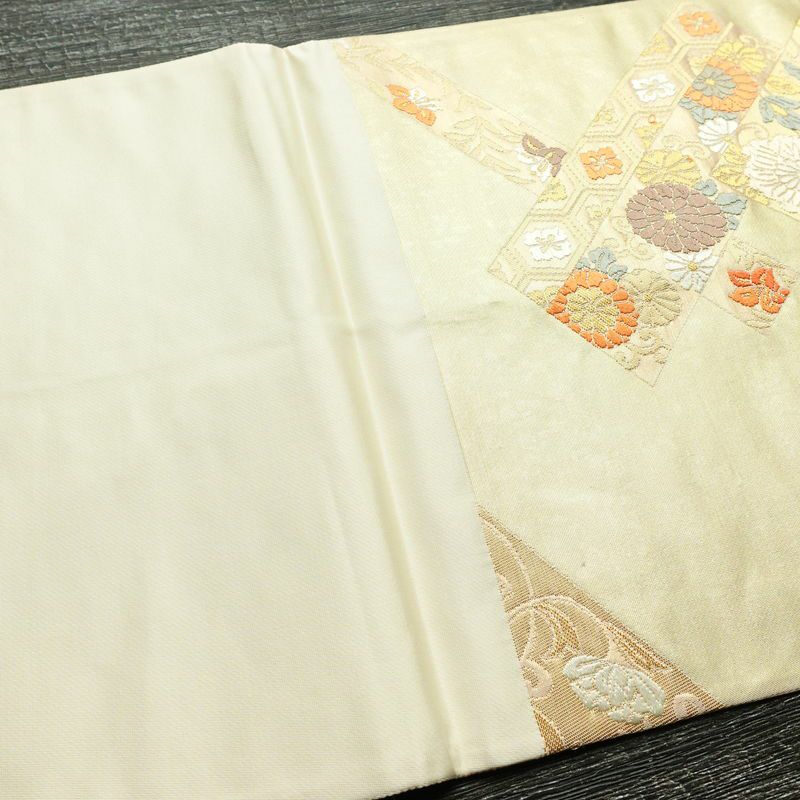 袋帯 六通柄 フォーマル用 正絹 古典柄 箔 金糸 帯 入学式 卒業式 結婚式 クリーム_画像19