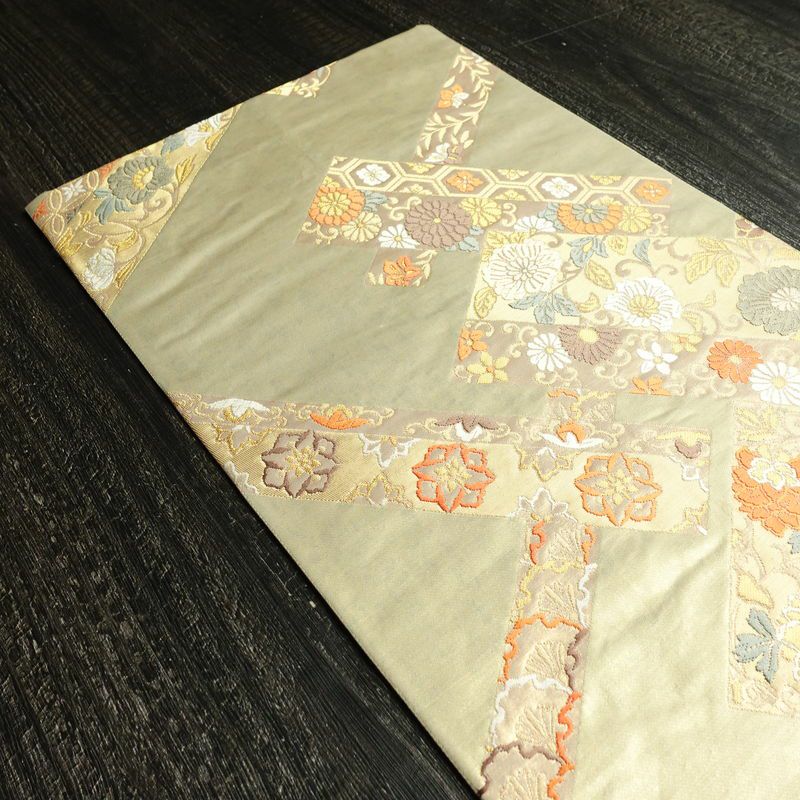 袋帯 六通柄 フォーマル用 正絹 古典柄 箔 金糸 帯 入学式 卒業式 結婚式 クリーム_画像20