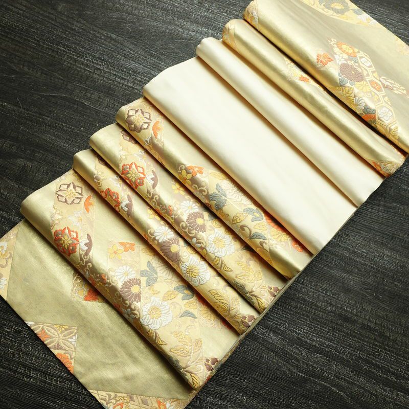 袋帯 六通柄 フォーマル用 正絹 古典柄 箔 金糸 帯 入学式 卒業式 結婚式 クリーム_画像21