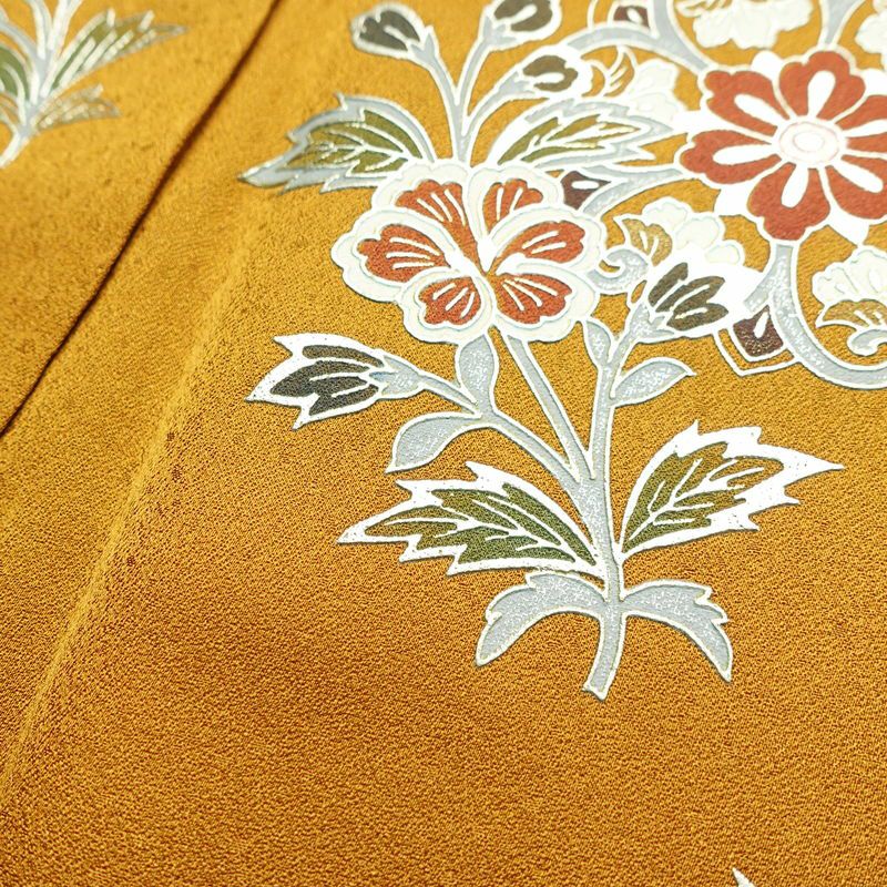 振袖 正絹 木の葉・植物柄 袷仕立て 身丈170.5cm 裄丈69cm 箔 フォーマル 成人式 二十歳 黄・黄土色_画像18