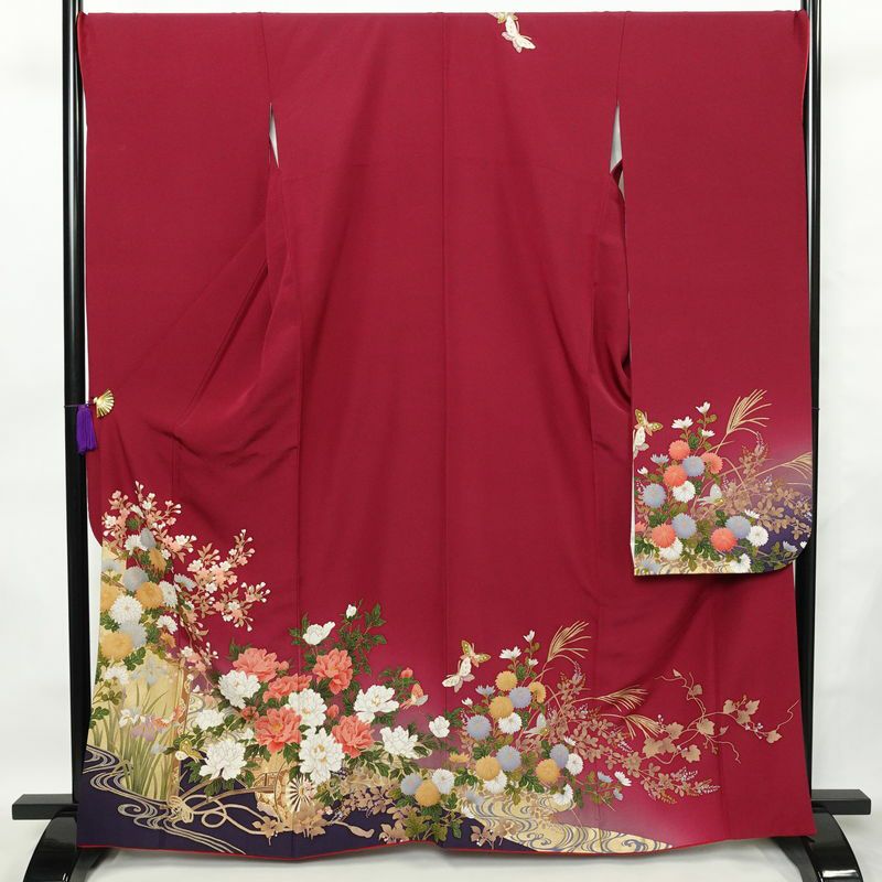 振袖 良品 セット品 長襦袢付き 袋帯付き 縮緬 正絹 花柄 袷仕立て 身丈164.5cm 裄丈70cm 箔 金彩 フォーマル 着物 帯 成人式 二十歳 赤紫 紫・藤色_画像1