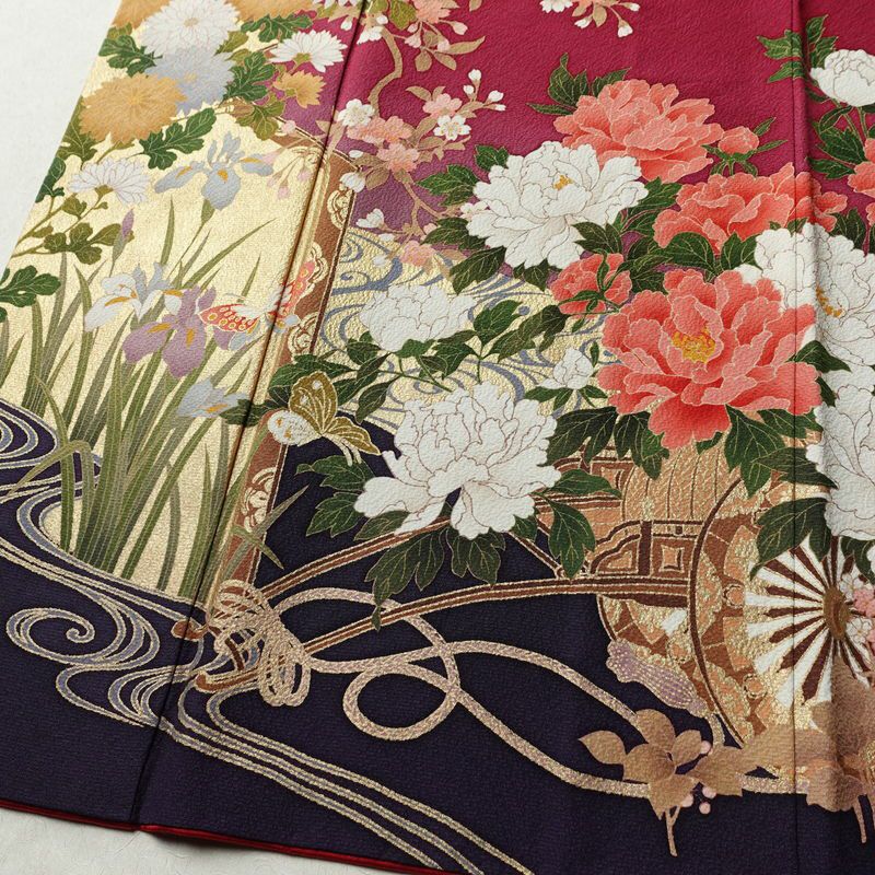 振袖 良品 セット品 長襦袢付き 袋帯付き 縮緬 正絹 花柄 袷仕立て 身丈164.5cm 裄丈70cm 箔 金彩 フォーマル 着物 帯 成人式 二十歳 赤紫 紫・藤色_画像4