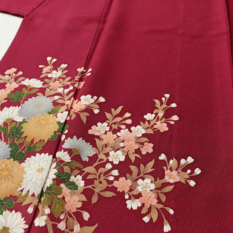 振袖 良品 セット品 長襦袢付き 袋帯付き 縮緬 正絹 花柄 袷仕立て 身丈164.5cm 裄丈70cm 箔 金彩 フォーマル 着物 帯 成人式 二十歳 赤紫 紫・藤色_画像5