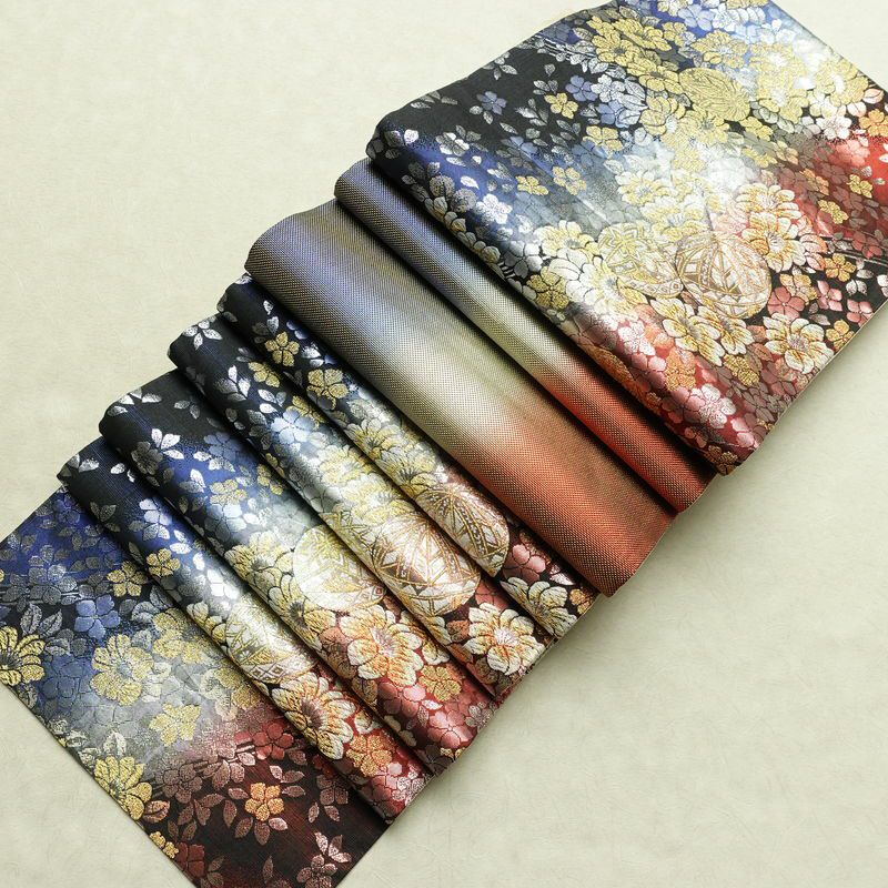 振袖 良品 セット品 長襦袢付き 袋帯付き 縮緬 正絹 花柄 袷仕立て 身丈164.5cm 裄丈70cm 箔 金彩 フォーマル 着物 帯 成人式 二十歳 赤紫 紫・藤色_画像21