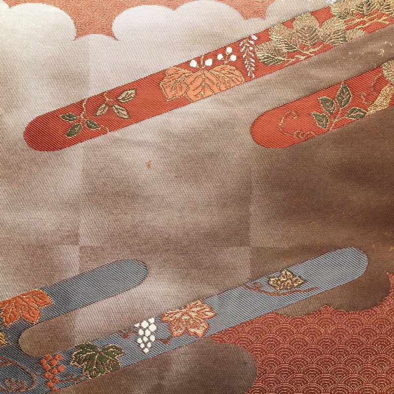 袋帯 未仕立て 六通柄 美品 証紙あり フォーマル用 正絹 古典柄 箔 金通し 金糸 帯 入学式 卒業式 結婚式 未使用品 茶_画像2