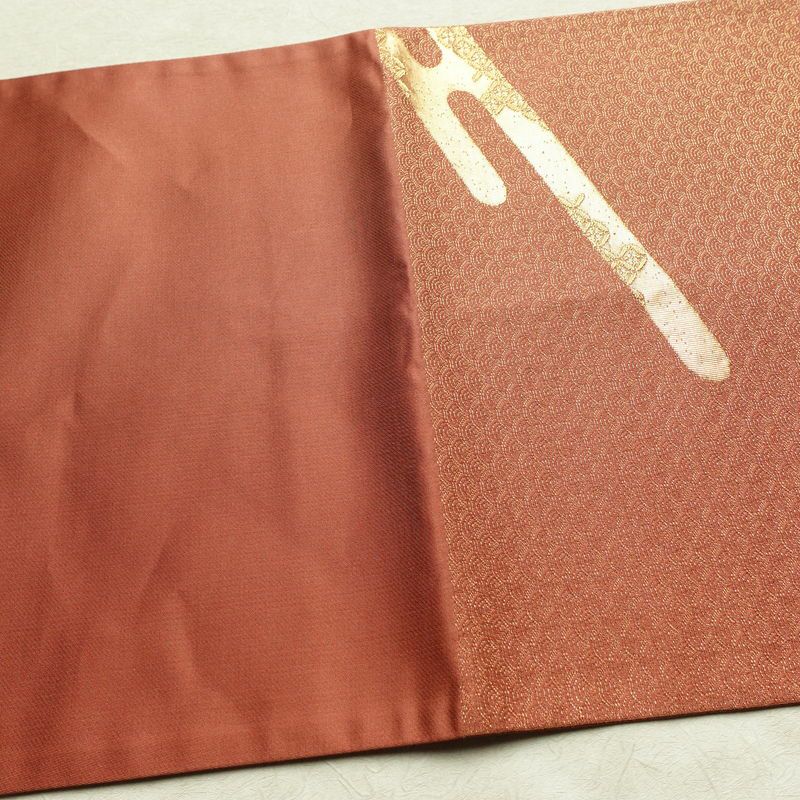 袋帯 未仕立て 六通柄 美品 証紙あり フォーマル用 正絹 古典柄 箔 金通し 金糸 帯 入学式 卒業式 結婚式 未使用品 茶_画像16