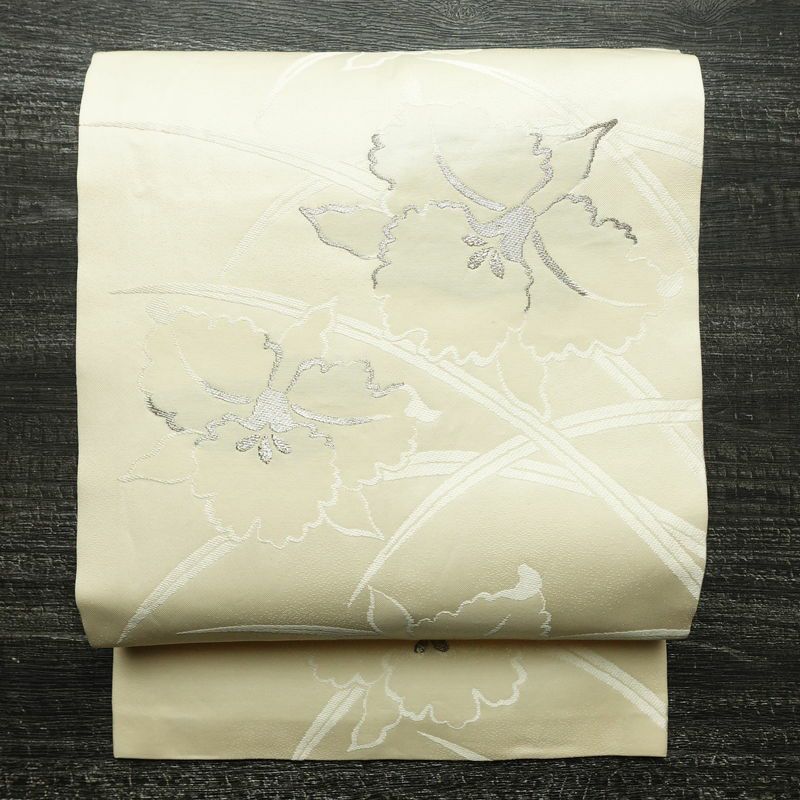 名古屋帯 六通柄 正絹 花柄 名古屋仕立て 箔 銀糸 帯 クリーム_画像1