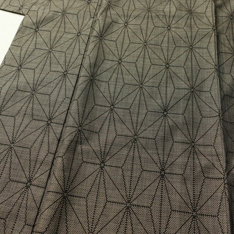 大島紬 良品 証紙なし 正絹 麻の葉柄 袷仕立て 身丈164.5cm 裄丈66.5cm 着物 茶_画像5