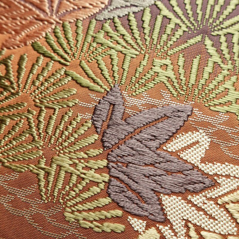 袋帯 六通柄 フォーマル用 正絹 木の葉・植物柄 帯 入学式 卒業式 結婚式 多色使い_画像5