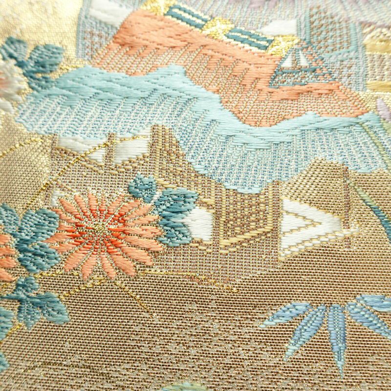 袋帯 嘉祥御車文 六通柄 フォーマル用 正絹 古典柄 箔 金糸 銀糸 帯 入学式 卒業式 結婚式 多色使い_画像6