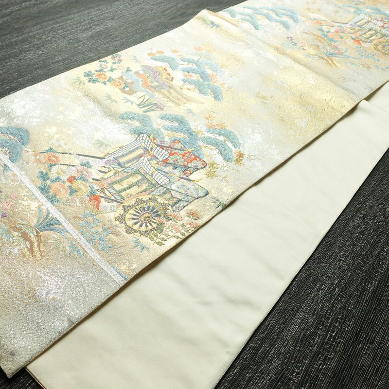 袋帯 嘉祥御車文 六通柄 フォーマル用 正絹 古典柄 箔 金糸 銀糸 帯 入学式 卒業式 結婚式 多色使い_画像9