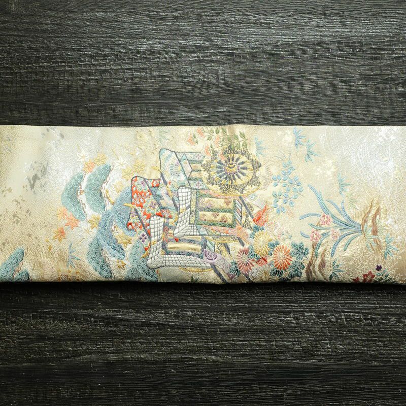 袋帯 嘉祥御車文 六通柄 フォーマル用 正絹 古典柄 箔 金糸 銀糸 帯 入学式 卒業式 結婚式 多色使い_画像16