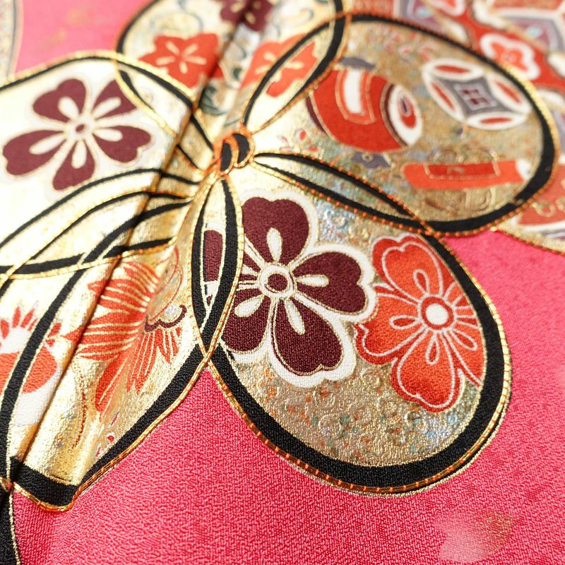 振袖 良品 ふき綿仕立て 金駒刺繍 正絹 古典柄 袷仕立て 身丈163.5cm 裄丈70.5cm 箔 金彩 着物 成人式 二十歳 ピンク_画像7