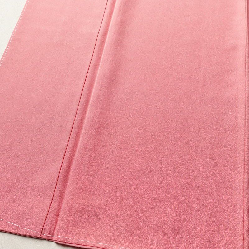 色無地 鮫小紋 しつけ糸付き 縮緬 一つ紋付き 正絹 流水・波柄 袷仕立て 身丈164cm 裄丈67.5cm フォーマル 着物 入学式 ピンク_画像4