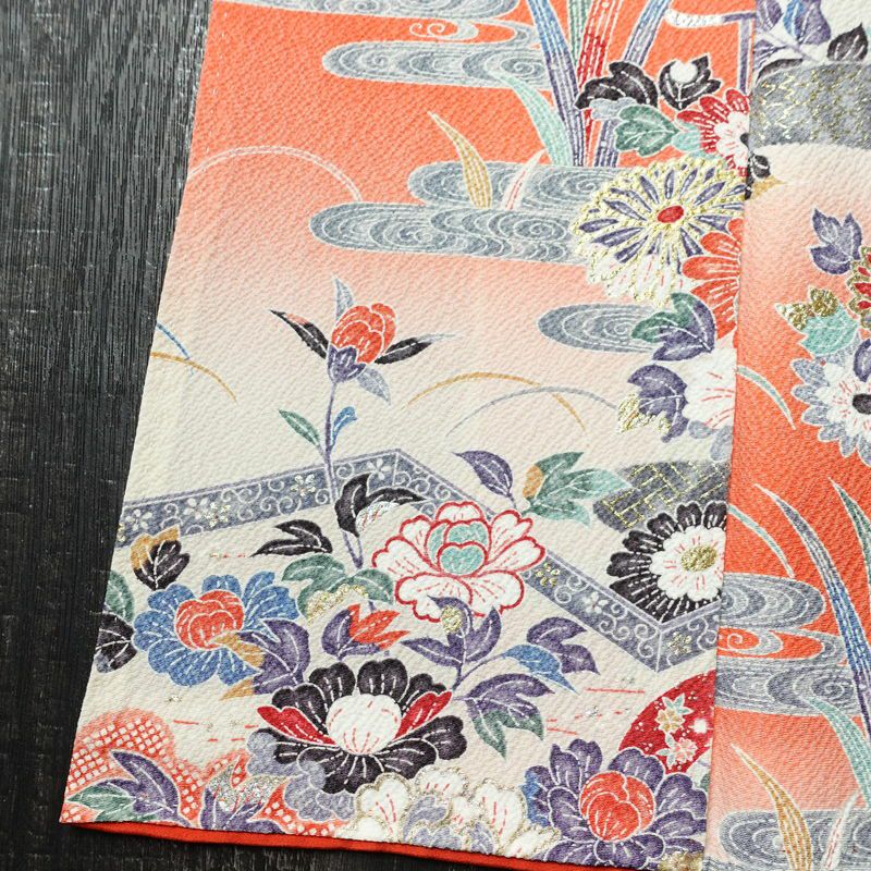 小紋 良品 京都清水 地主神社 落款入り 縮緬 正絹 古典柄 袷仕立て 身丈155cm 裄丈62cm 箔 着物 赤・朱_画像13