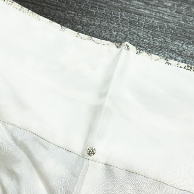 小紋 良品 しつけ糸付き 正絹 花柄 袷仕立て 身丈157.5cm 裄丈65cm 箔 金彩 着物 グレー_画像19