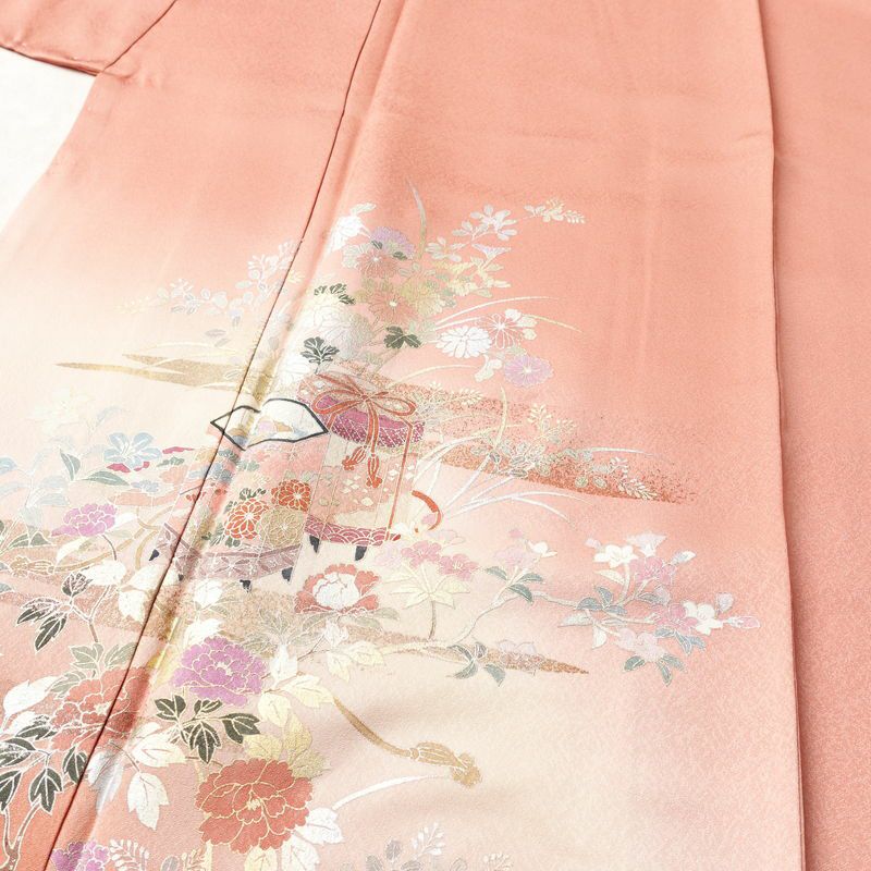 訪問着 美品 しつけ糸付き 一つ紋付き 正絹 古典柄 袷仕立て 身丈160cm 裄丈65.5cm 箔 金彩 フォーマル 着物 入学式 卒業式 結婚式 ピンク_画像5