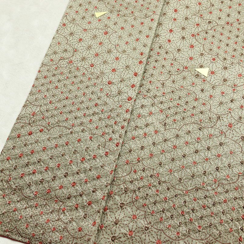 小紋 絞り 綸子 正絹 雲柄 袷仕立て 身丈168.5cm 裄丈64.5cm 麻の葉 着物 緑・うぐいす色_画像12