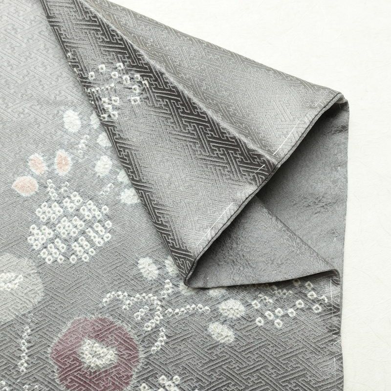 訪問着 美品 しつけ糸付き 絞り 一つ紋付き 正絹 花柄 袷仕立て 身丈159.5cm 裄丈65cm 刺繍 フォーマル 着物 入学式 卒業式 結婚式 グレー_画像16