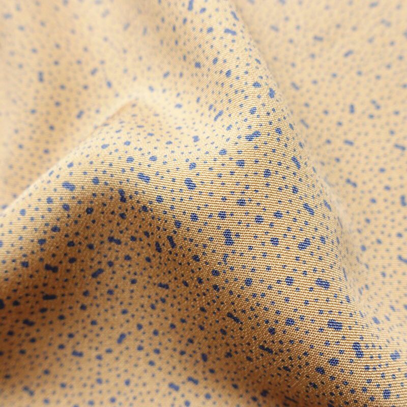 小紋 良品 しつけ糸付き 総柄 正絹 その他の柄 袷仕立て 身丈154.5cm 裄丈63.5cm 柄八掛 着物 ベージュ_画像20