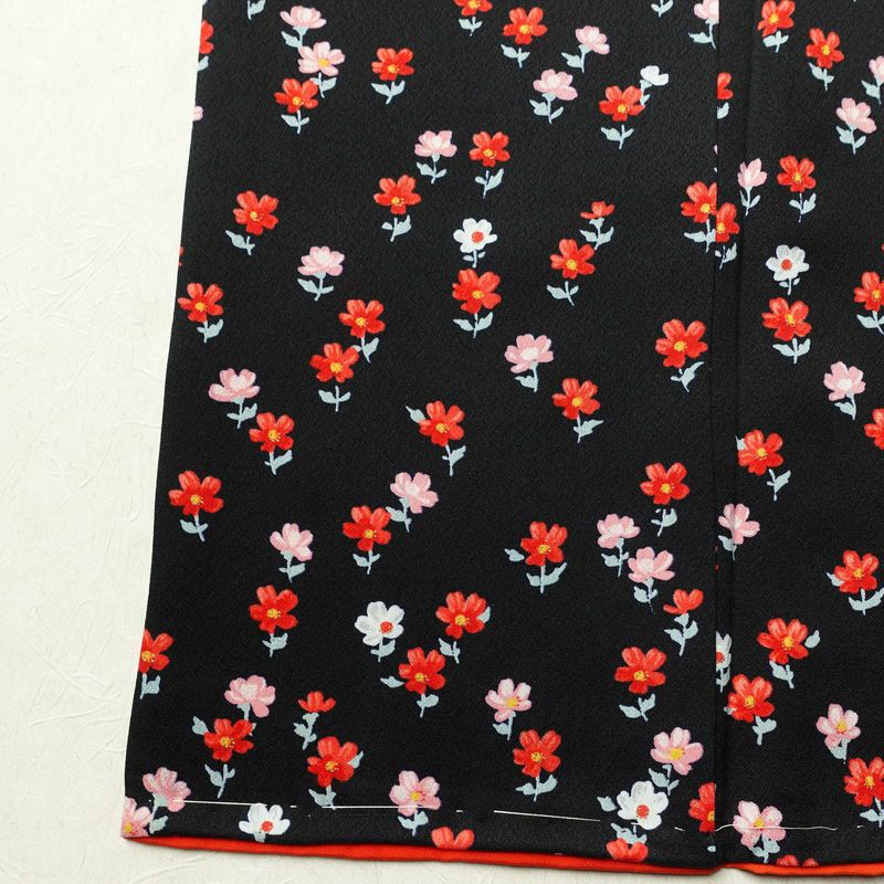 小紋 付下小紋 良品 しつけ糸付き 正絹 花柄 袷仕立て 身丈161cm 裄丈63cm 着物 黒_画像12
