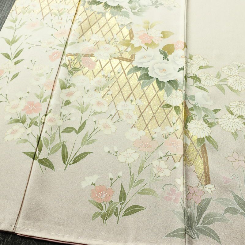 訪問着 しつけ糸付き 一つ紋付き 正絹 花柄 袷仕立て 身丈168.5cm 裄丈66.5cm 箔 フォーマル 着物 入学式 卒業式 結婚式 ピンク_画像4