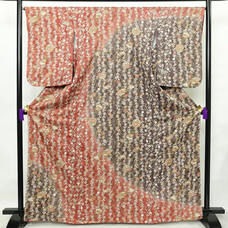 付け下げ 付下小紋 美品 正絹 古典柄 袷仕立て 身丈164.5cm 裄丈66cm 箔 金彩 フォーマル 着物 柄八掛 多色使い_画像1