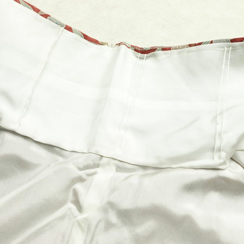 付け下げ 付下小紋 美品 正絹 古典柄 袷仕立て 身丈164.5cm 裄丈66cm 箔 金彩 フォーマル 着物 柄八掛 多色使い_画像20