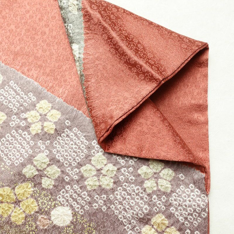 訪問着 良品 絞り 綸子 正絹 木の葉・植物柄 袷仕立て 身丈161.5cm 裄丈68cm 箔 共八掛 金彩 フォーマル 着物 入学式 卒業式 くすみピンク 結婚式 ピンク_画像15