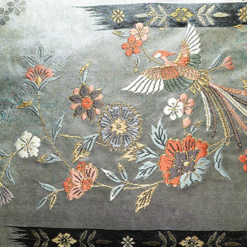 名古屋帯 太鼓柄 良品 正絹 木の葉・植物柄 名古屋仕立て 箔 刺繍 金・銀_画像2