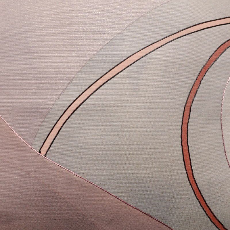 名古屋帯 太鼓柄 正絹 幾何学柄・抽象柄 名古屋仕立て 箔 刺繍 帯 紫・藤色_画像2