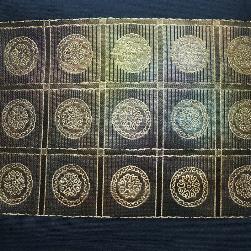 名古屋帯 太鼓柄 正絹 幾何学柄・抽象柄 名古屋仕立て 箔 帯 青・紺_画像2