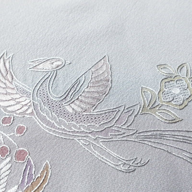 付け下げ 美品 しつけ糸付き 縮緬 正絹 人物・動物柄 袷仕立て 身丈170cm 裄丈70cm 刺繍 フォーマル 着物 入学式 卒業式 結婚式 ぼかし 紫・藤色_画像8