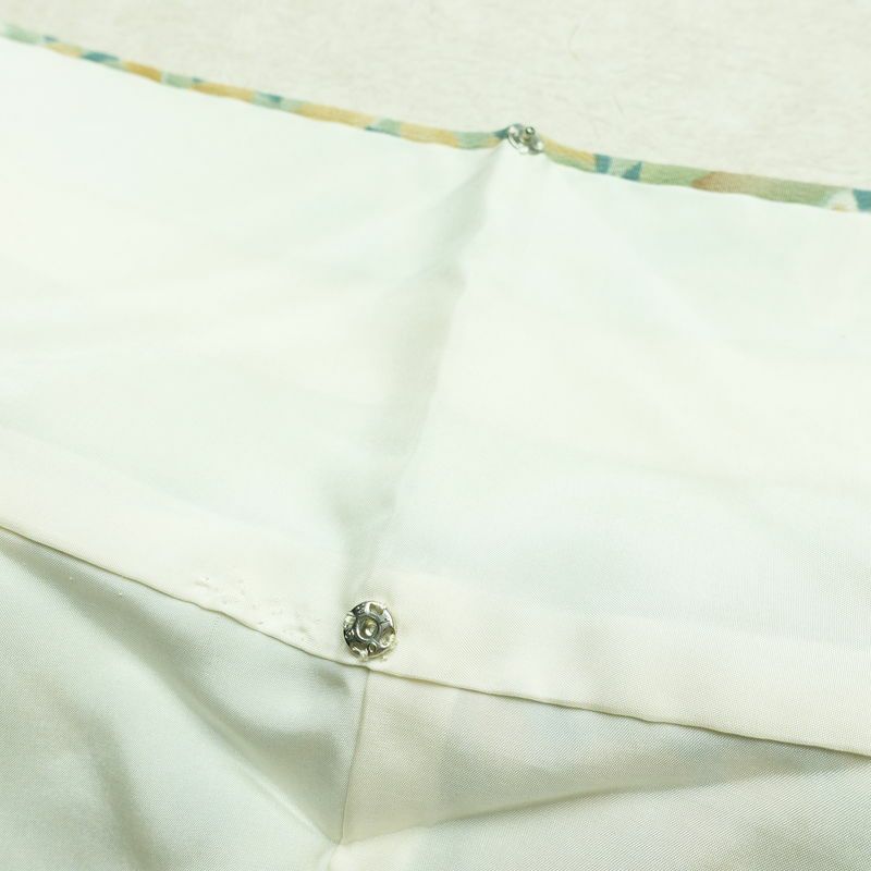 小紋 縮緬 総柄 正絹 木の葉・植物柄 袷仕立て 身丈151cm 裄丈65cm リサイクル着物 着物 カジュアル 緑・うぐいす色_画像20