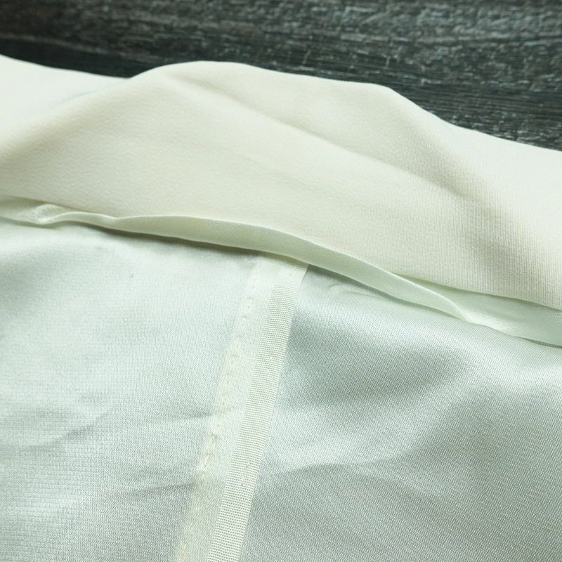 長襦袢 良品 正絹 花柄 袖無双・胴抜き 身丈123.5cm 裄丈63.5cm 一部しつけ糸付き フォーマル 上品 緑・うぐいす色_画像16