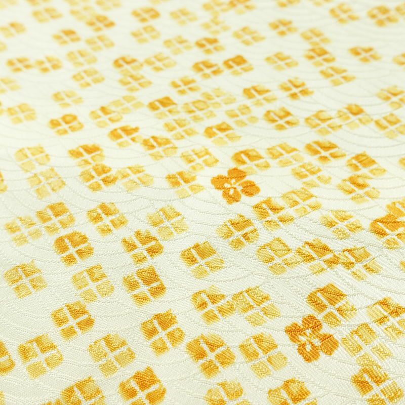 小紋 良品 総柄 ポリエステル 古典柄 袷仕立て 身丈159cm 裄丈63cm リサイクル着物 着物 カジュアル クリーム_画像9