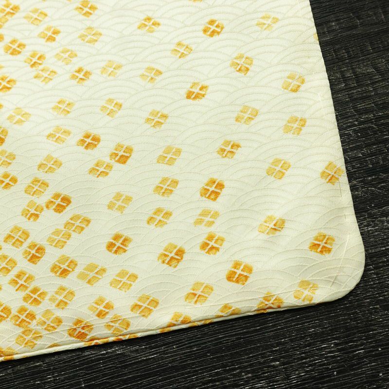 小紋 良品 総柄 ポリエステル 古典柄 袷仕立て 身丈159cm 裄丈63cm リサイクル着物 着物 カジュアル クリーム_画像16