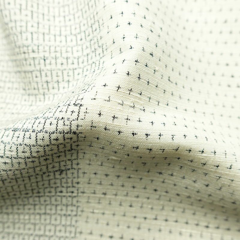 紬 正絹 チェック・格子柄 袷仕立て 身丈162.5cm 裄丈63cm リサイクル着物 着物 モダン カジュアル 白_画像21