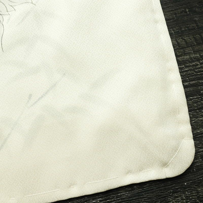 付け下げ 落款入り しつけ糸付き 正絹 花柄 袷仕立て 身丈159.5cm 裄丈67cm リサイクル着物 着物 手描き フォーマル 上品 白_画像15